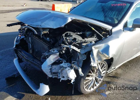 2015 Lexus Is 250 z USA, uszkodzony, nr VIN JTHCF1D23F5019309